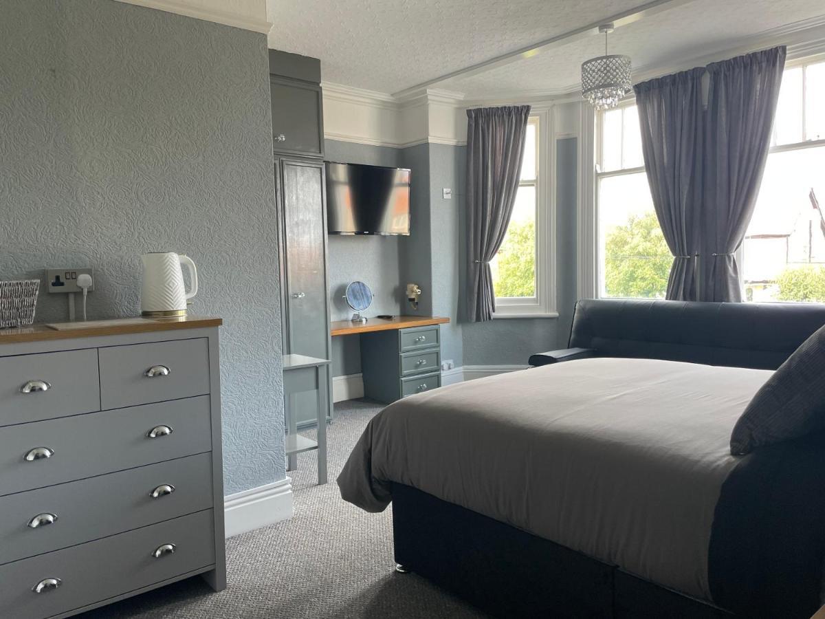 Danilton Hotel Rhôs-on-Sea 외부 사진